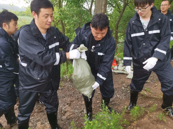 抗洪一線，有安徽稅務(wù)人的身影